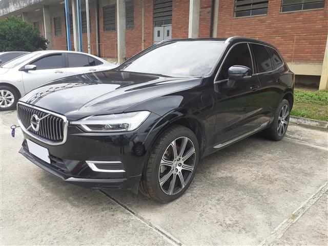 LOTE 043 XC60 T8 INSCRIPT 2020/2021  LOTE 043 XC60 T8 INSCRIPT 2020/2021