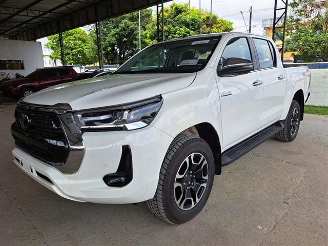 LOTE 085 HILUX CDSRXA4FD 