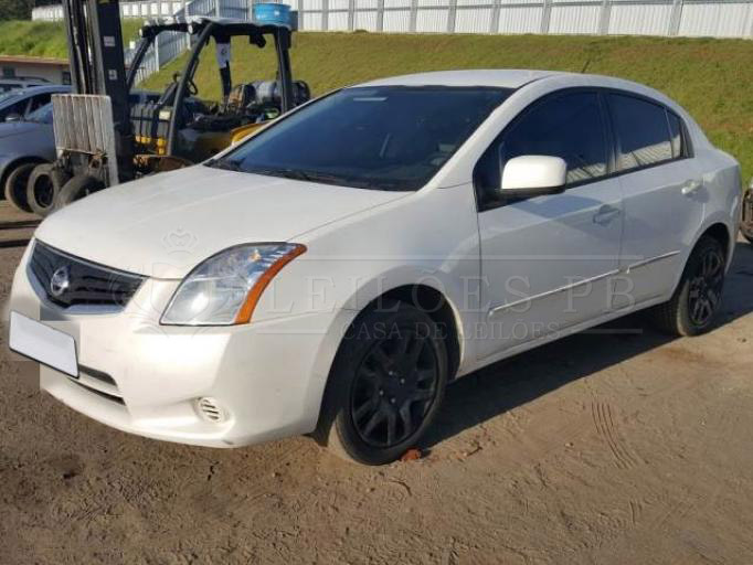 LOTE 027 - NISSAN SENTRA 2.0 16V 2.0 16V