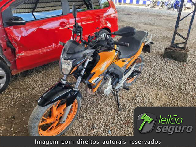 LOTE 249 - HONDA CB 250 F TWISTER ABS 2019 LOTE 249 - HONDA CB 250 F TWISTER ABS 2019