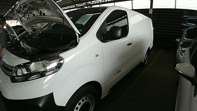 LOTE 004 Citroen Jumpy Furgão Pack 1.6 Turbo Diesel LOTE 004 Citroen Jumpy Furgão Pack 1.6 Turbo Diesel