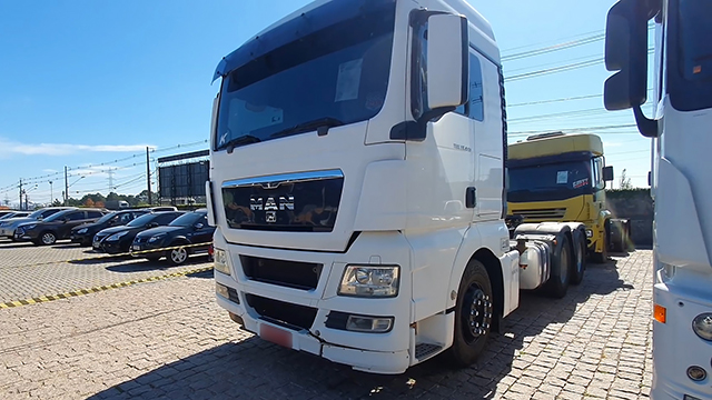 LOTE 003 Man TGX 29440 6x4  LOTE 003 Man TGX 29440 6x4