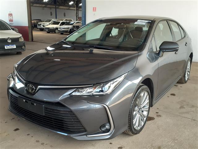 LOTE 100 COROLLA XEI 20 