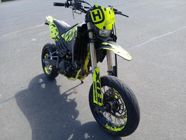 LOTE 011 Husqvarna SM 610 LOTE 011 Husqvarna SM 610