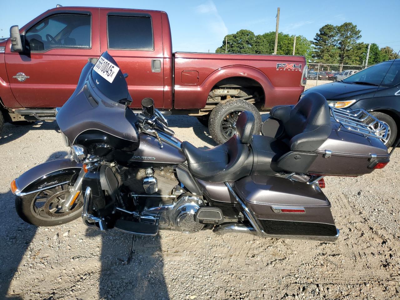 LOTE 036 HARLEY DAVIDSON GLIDE ULTRA LOTE 036 HARLEY DAVIDSON GLIDE ULTRA