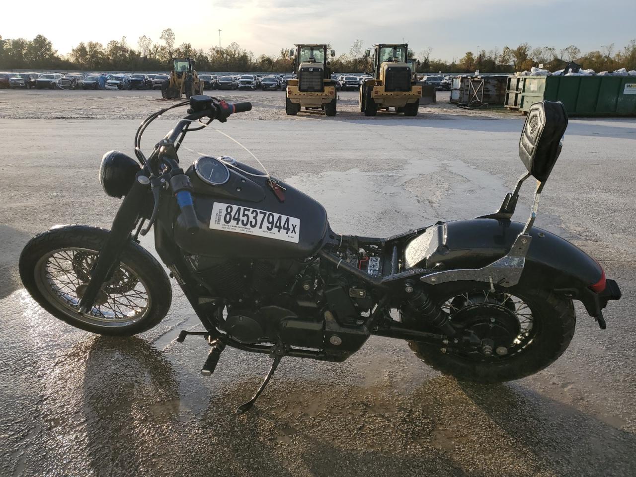 LOTE 041 HONDA VT 750 SHADOW LOTE 041 HONDA VT 750 SHADOW
