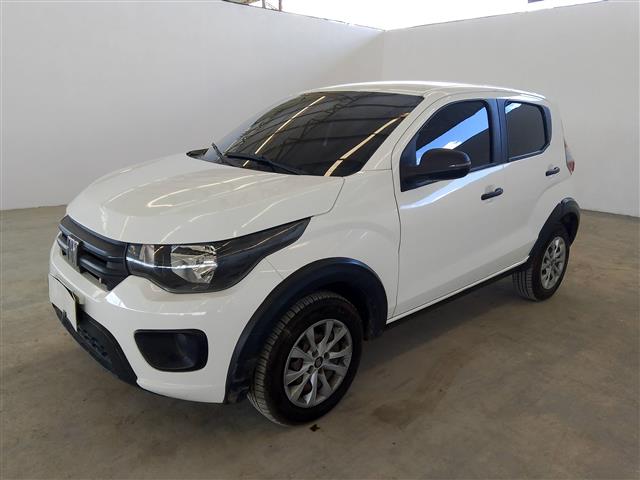 LOTE 082 FIAT MOBI LIKE